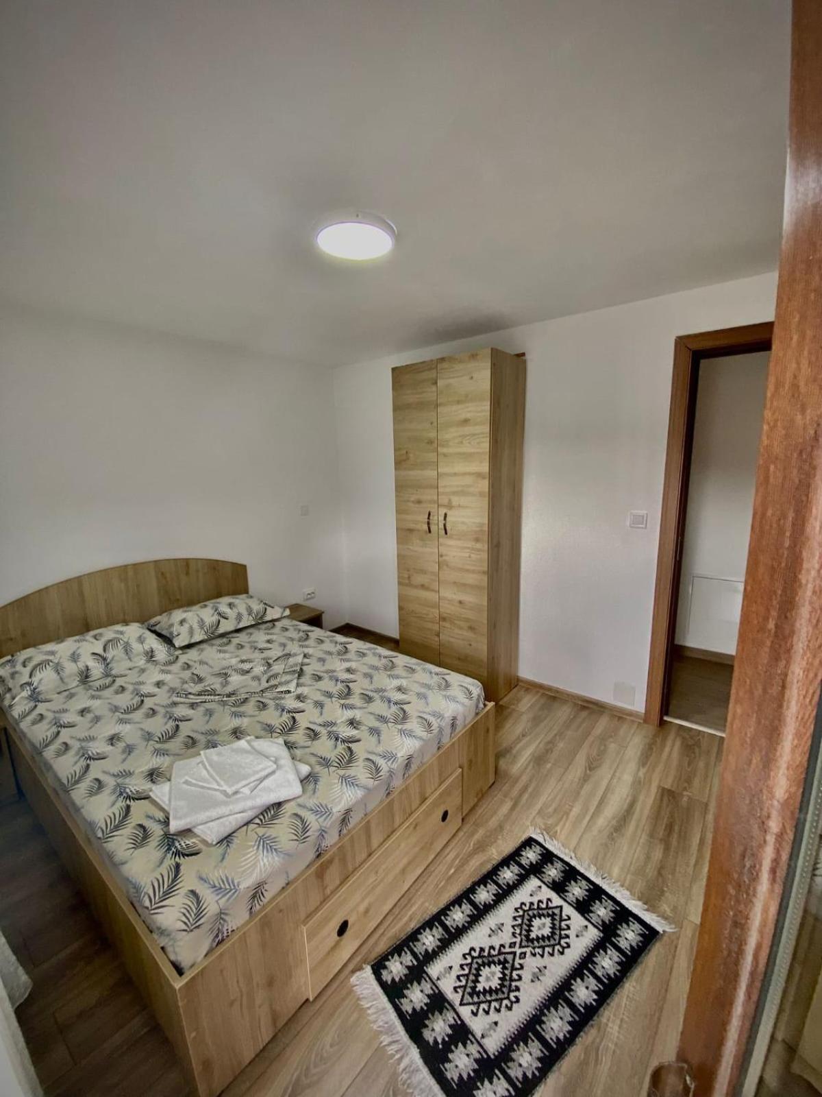 فندق Casa Alex Curtea de Argeş المظهر الخارجي الصورة